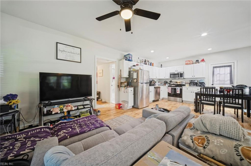 Photo 9 of 45 residential for sale in Norfolk virginia Photo 9 of 45 residential for sale in Norfolk virginia