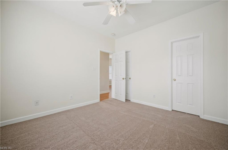 Photo 19 of 41 residential for sale in Chesapeake virginia Photo 19 of 41 residential for sale in Chesapeake virginia