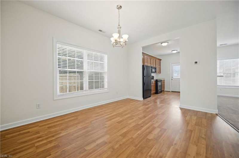 Photo 6 of 41 residential for sale in Chesapeake virginia Photo 6 of 41 residential for sale in Chesapeake virginia