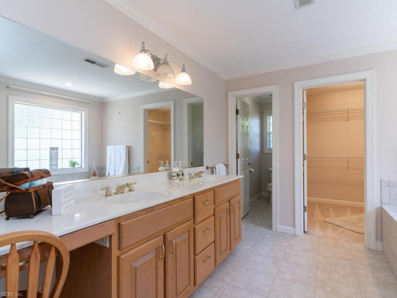 Photo 24 of 49 residential for sale in Chesapeake virginia