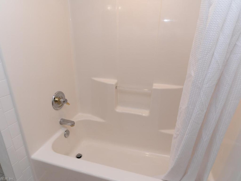Photo 35 of 49 residential for sale in Chesapeake virginia