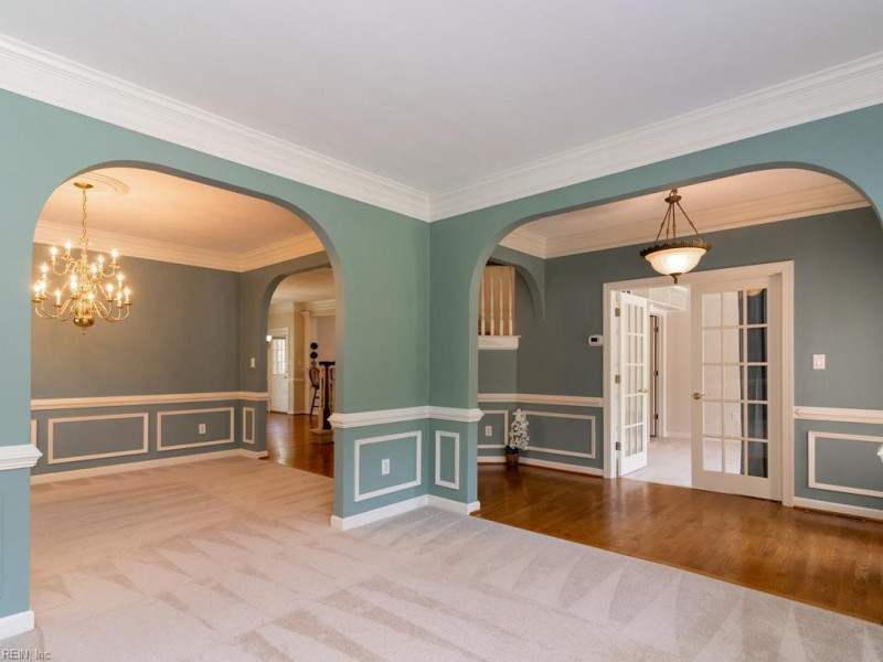 Photo 4 of 49 residential for sale in Chesapeake virginia