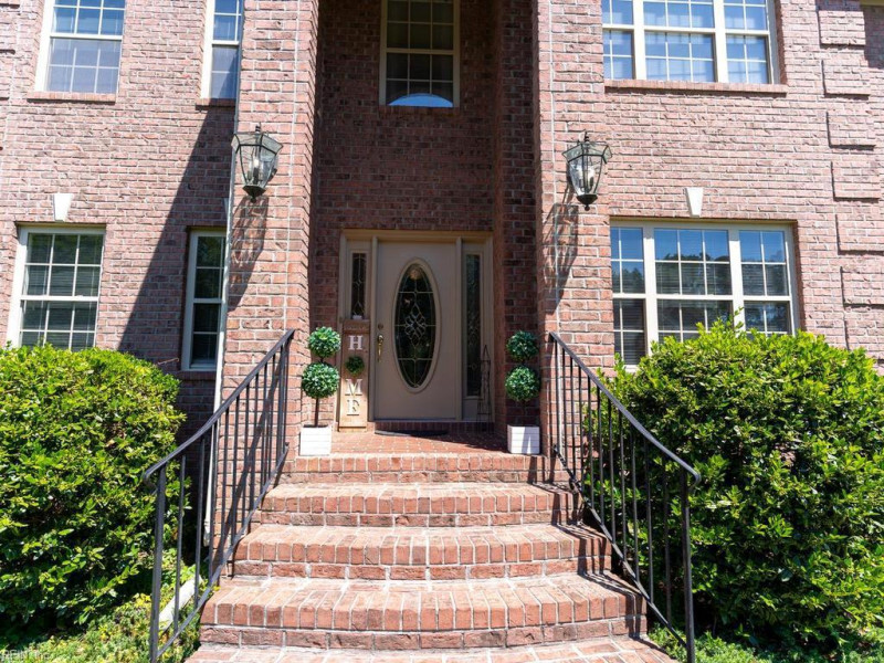 Photo 46 of 49 residential for sale in Chesapeake virginia