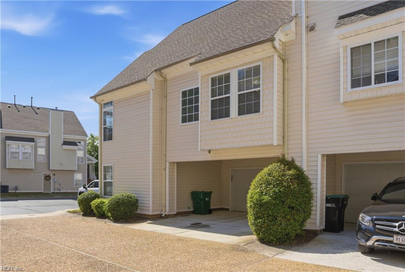 Photo 22 of 26 residential for sale in Suffolk virginia