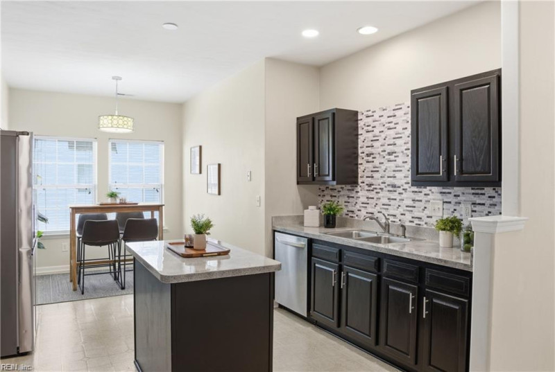 Photo 9 of 26 residential for sale in Suffolk virginia