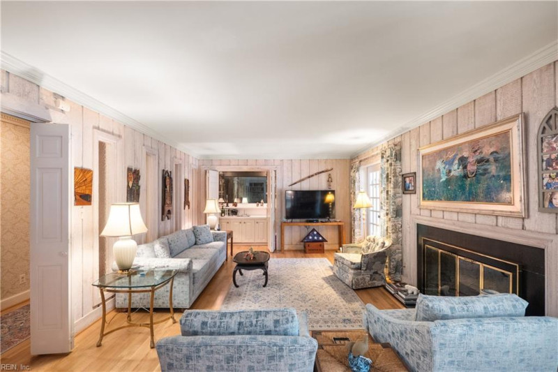 Photo 28 of 47 residential for sale in Virginia Beach virginia