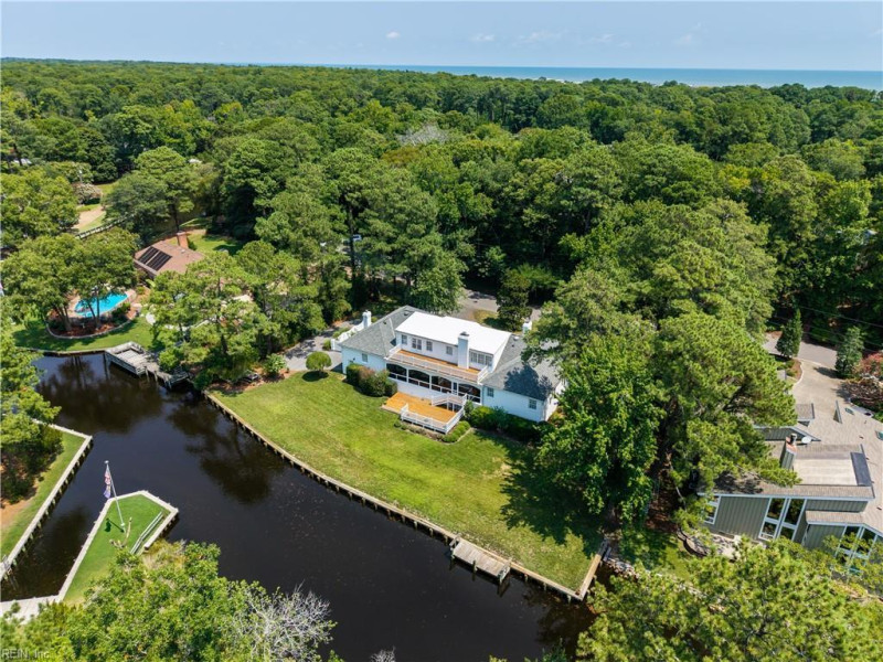 Photo 7 of 47 residential for sale in Virginia Beach virginia