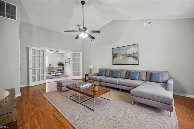 Photo 10 of 26 residential for sale in Norfolk virginia