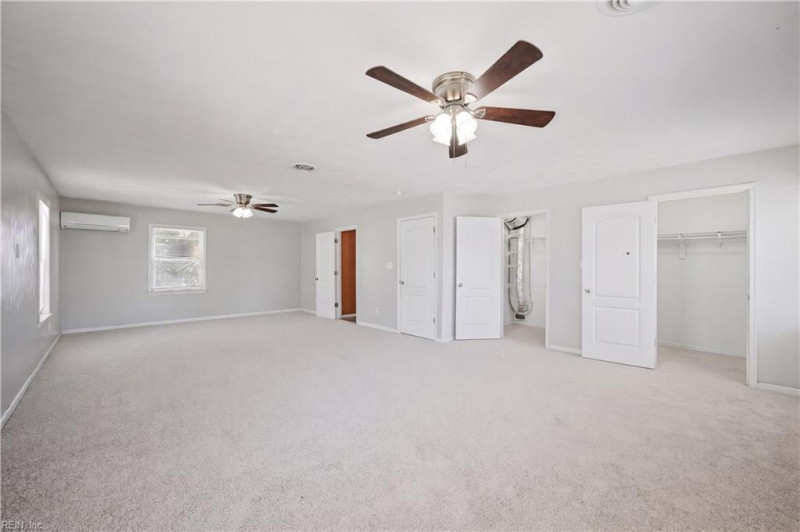 Photo 14 of 26 residential for sale in Norfolk virginia