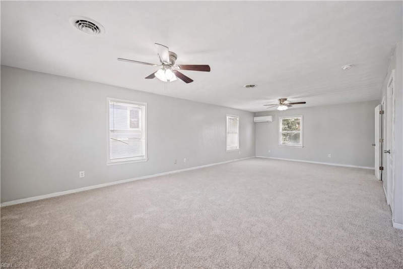 Photo 15 of 26 residential for sale in Norfolk virginia