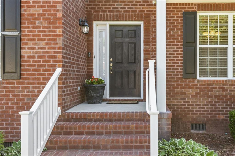 Photo 4 of 22 residential for sale in Chesapeake virginia Photo 4 of 22 residential for sale in Chesapeake virginia