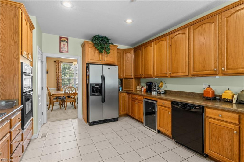 Photo 8 of 22 residential for sale in Chesapeake virginia Photo 8 of 22 residential for sale in Chesapeake virginia