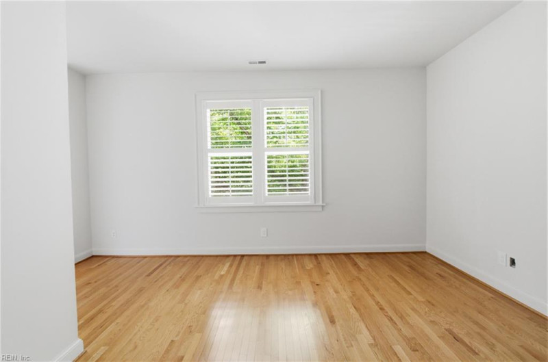 Photo 32 of 48 residential for sale in Norfolk virginia Photo 32 of 48 residential for sale in Norfolk virginia