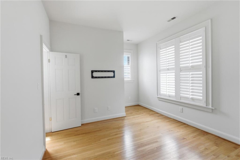 Photo 33 of 48 residential for sale in Norfolk virginia Photo 33 of 48 residential for sale in Norfolk virginia