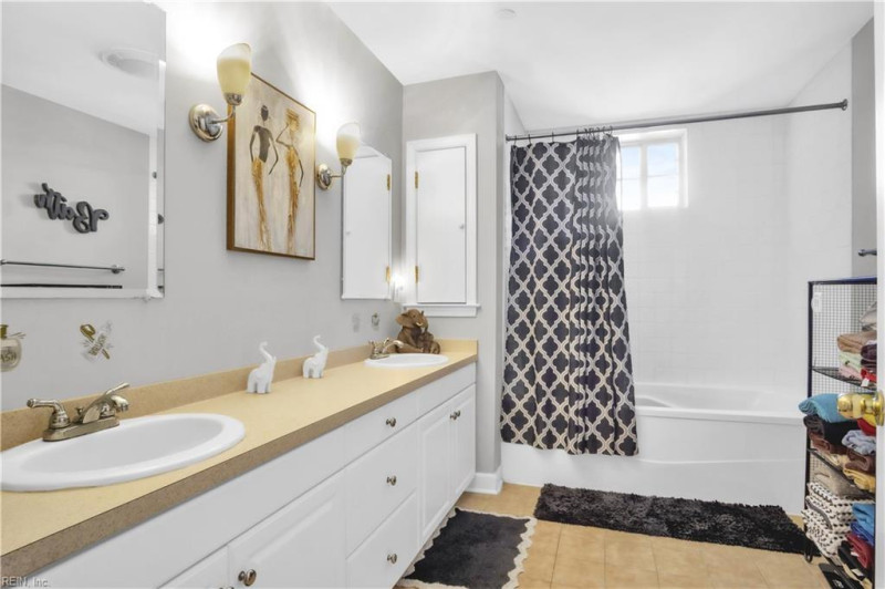Photo 18 of 30 residential for sale in Newport News virginia