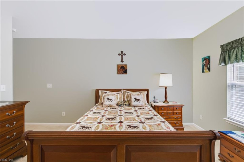 Photo 17 of 39 residential for sale in Portsmouth virginia
