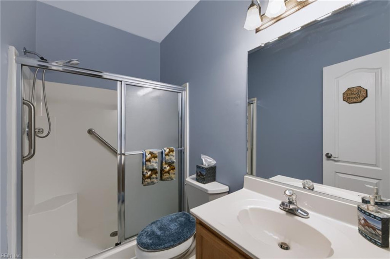 Photo 24 of 39 residential for sale in Portsmouth virginia