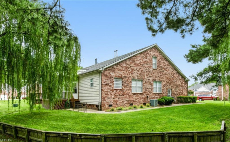 Photo 37 of 39 residential for sale in Portsmouth virginia