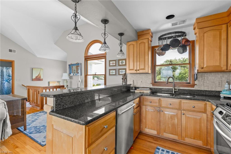 Photo 14 of 37 residential for sale in Dare County virginia