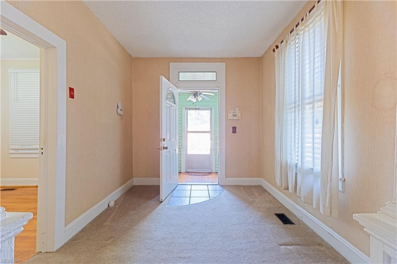 Photo 8 of 32 residential for sale in Norfolk virginia Photo 8 of 32 residential for sale in Norfolk virginia