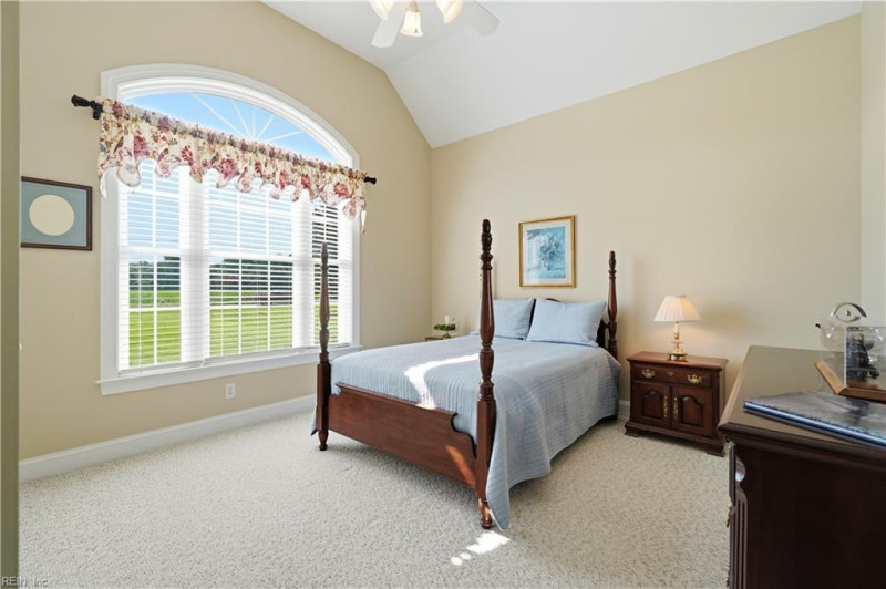 Photo 20 of 50 residential for sale in Isle of Wight County virginia