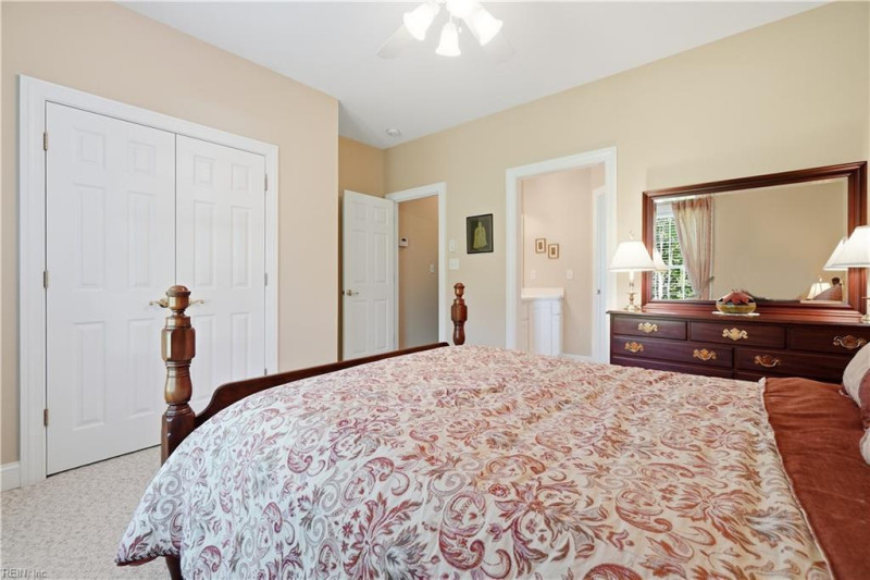 Photo 36 of 50 residential for sale in Isle of Wight County virginia