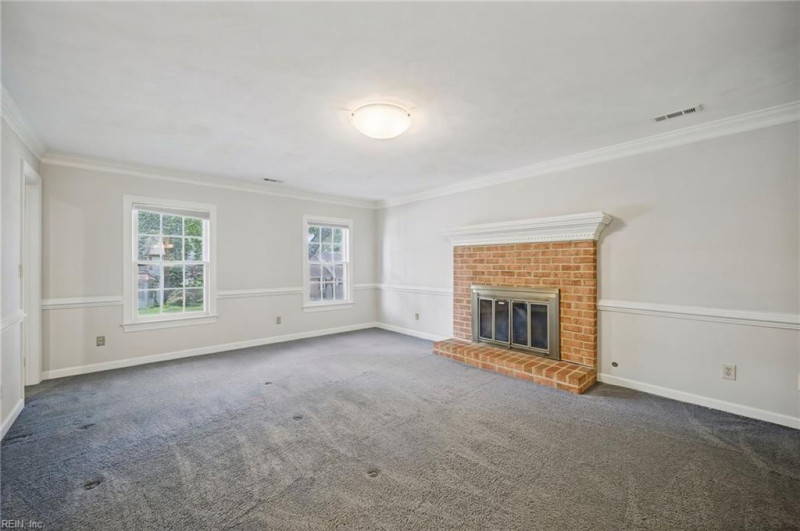 Photo 11 of 25 residential for sale in Chesapeake virginia Photo 11 of 25 residential for sale in Chesapeake virginia