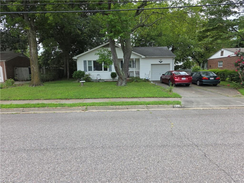 Photo 1 of 14 residential for sale in Hampton virginia