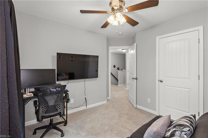Photo 20 of 25 residential for sale in Suffolk virginia