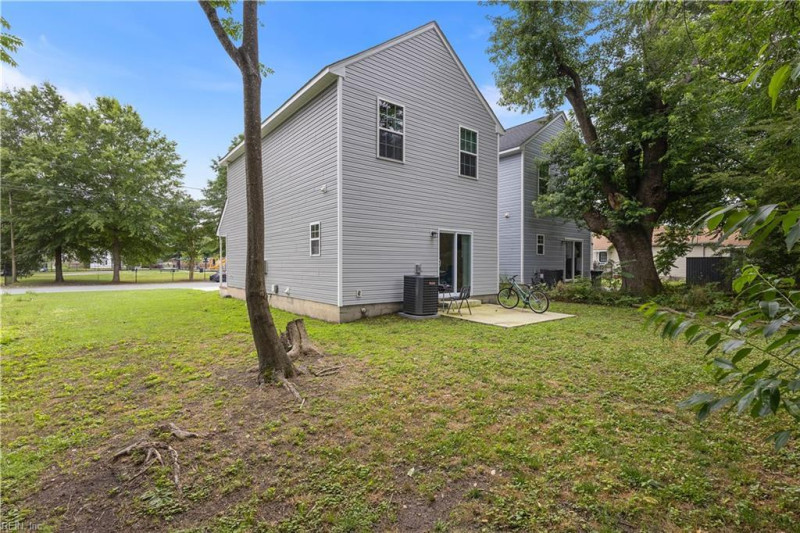 Photo 25 of 25 residential for sale in Suffolk virginia
