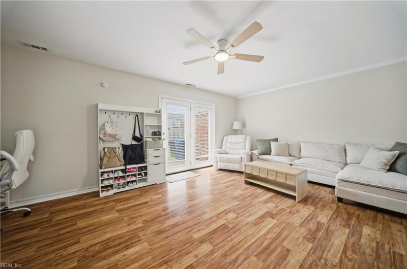 Photo 10 of 26 residential for sale in Virginia Beach virginia