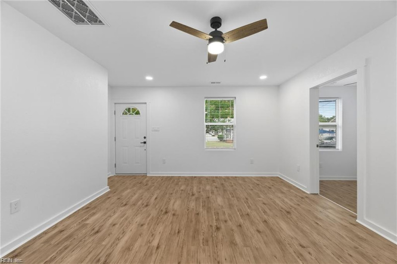 Photo 12 of 13 residential for sale in Newport News virginia