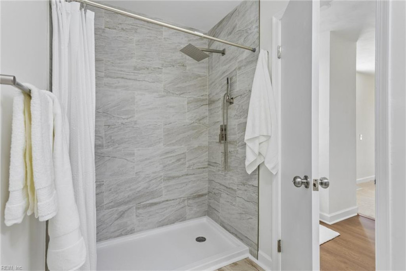 Photo 23 of 47 residential for sale in Hampton virginia Photo 23 of 47 residential for sale in Hampton virginia