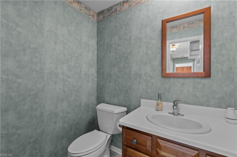 Photo 12 of 30 residential for sale in Virginia Beach virginia