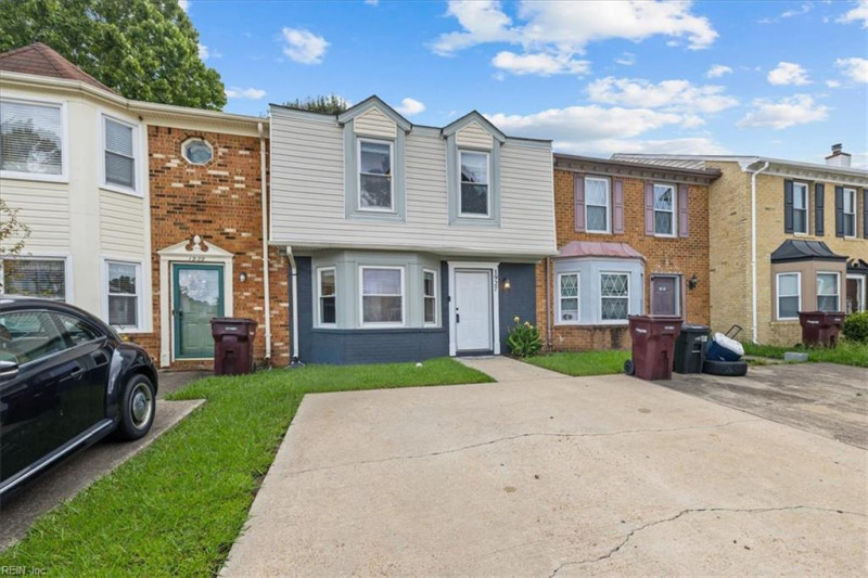 Photo 2 of 30 residential for sale in Chesapeake virginia Photo 2 of 30 residential for sale in Chesapeake virginia