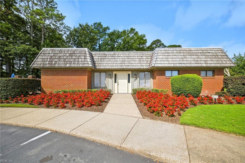Photo 28 of 39 residential for sale in Virginia Beach virginia