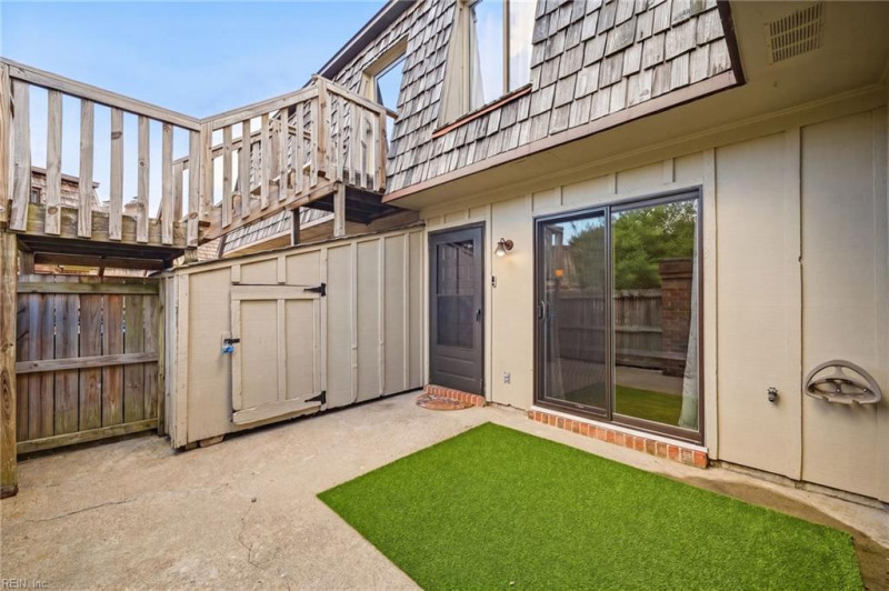Photo 7 of 39 residential for sale in Virginia Beach virginia