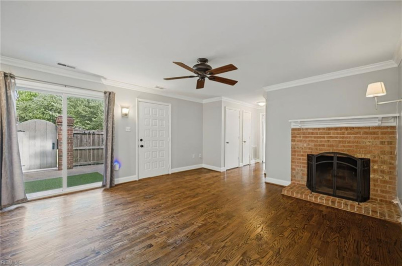 Photo 9 of 39 residential for sale in Virginia Beach virginia