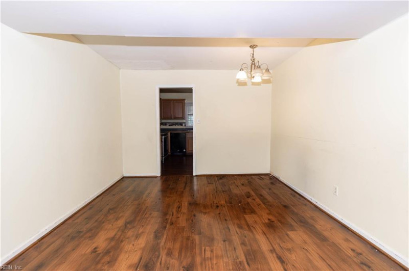 Photo 5 of 18 residential for sale in Newport News virginia Photo 5 of 18 residential for sale in Newport News virginia