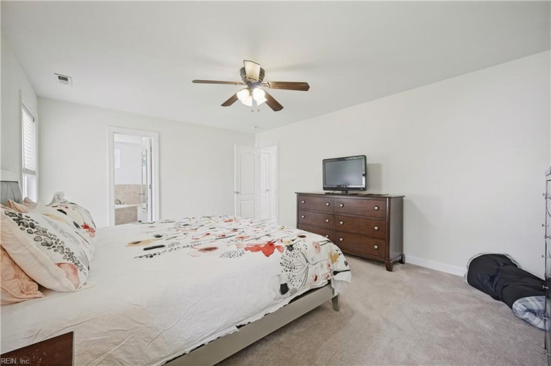 Photo 31 of 50 residential for sale in Chesapeake virginia Photo 31 of 50 residential for sale in Chesapeake virginia