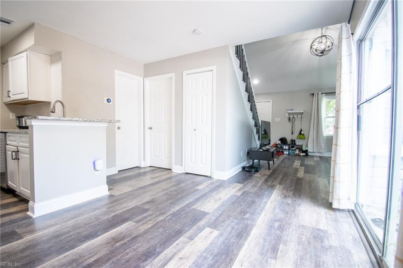 Photo 6 of 42 residential for sale in Virginia Beach virginia
