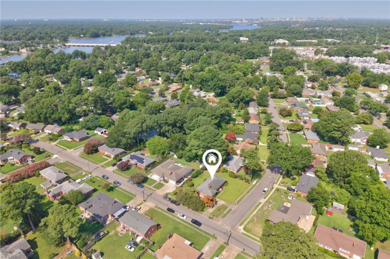 Photo 27 of 35 residential for sale in Norfolk virginia