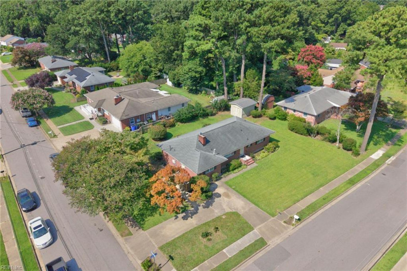 Photo 28 of 35 residential for sale in Norfolk virginia