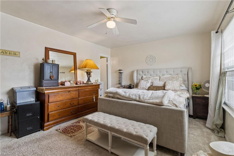 Photo 23 of 39 residential for sale in Virginia Beach virginia