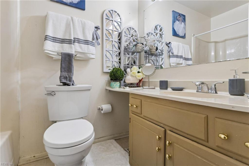 Photo 28 of 39 residential for sale in Virginia Beach virginia