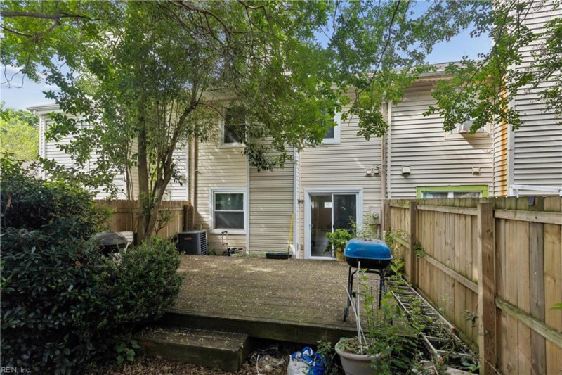 Photo 29 of 39 residential for sale in Virginia Beach virginia