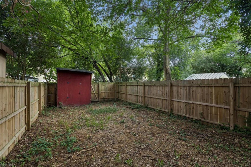 Photo 32 of 39 residential for sale in Virginia Beach virginia