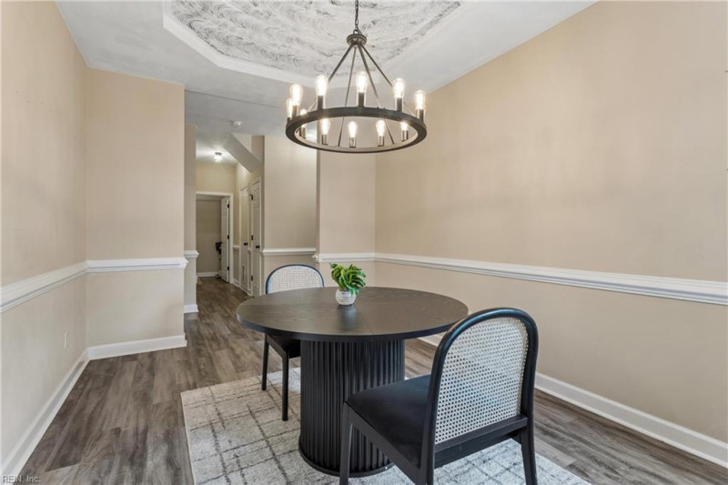 Photo 10 of 49 residential for sale in Chesapeake virginia