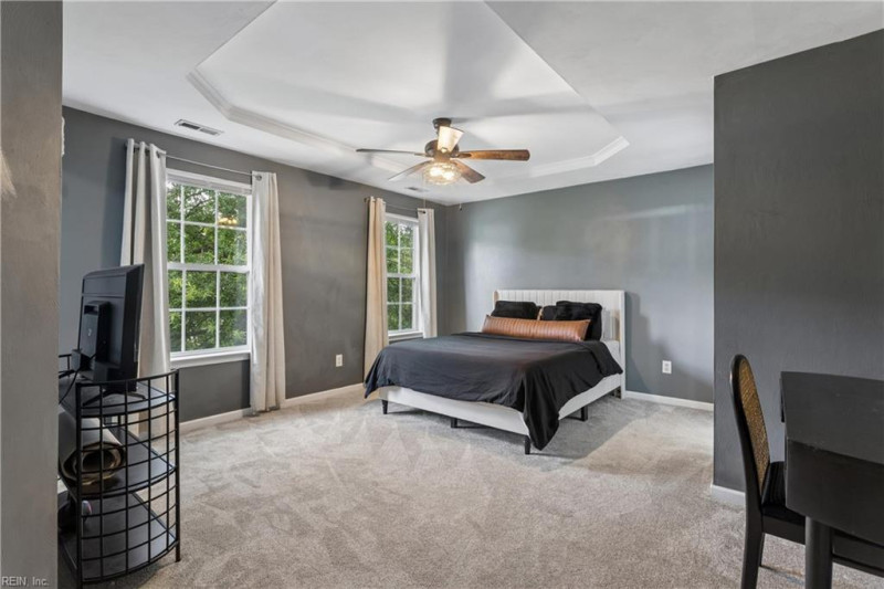 Photo 26 of 49 residential for sale in Chesapeake virginia