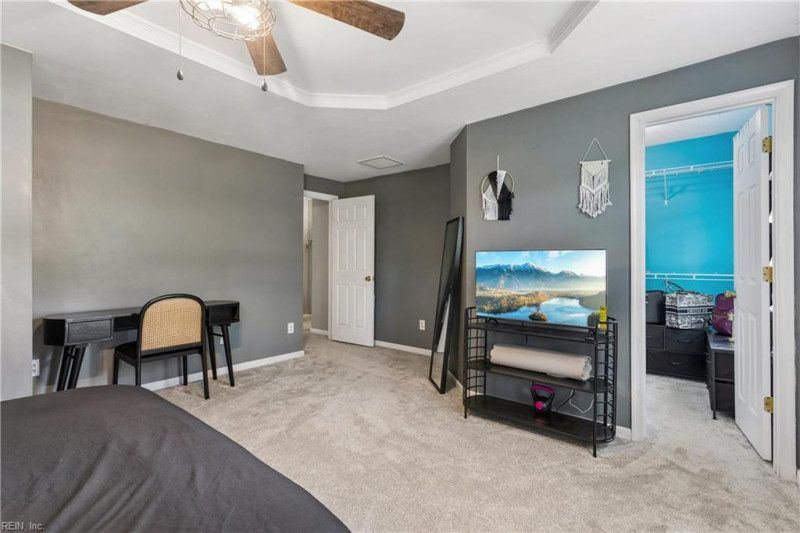 Photo 27 of 49 residential for sale in Chesapeake virginia